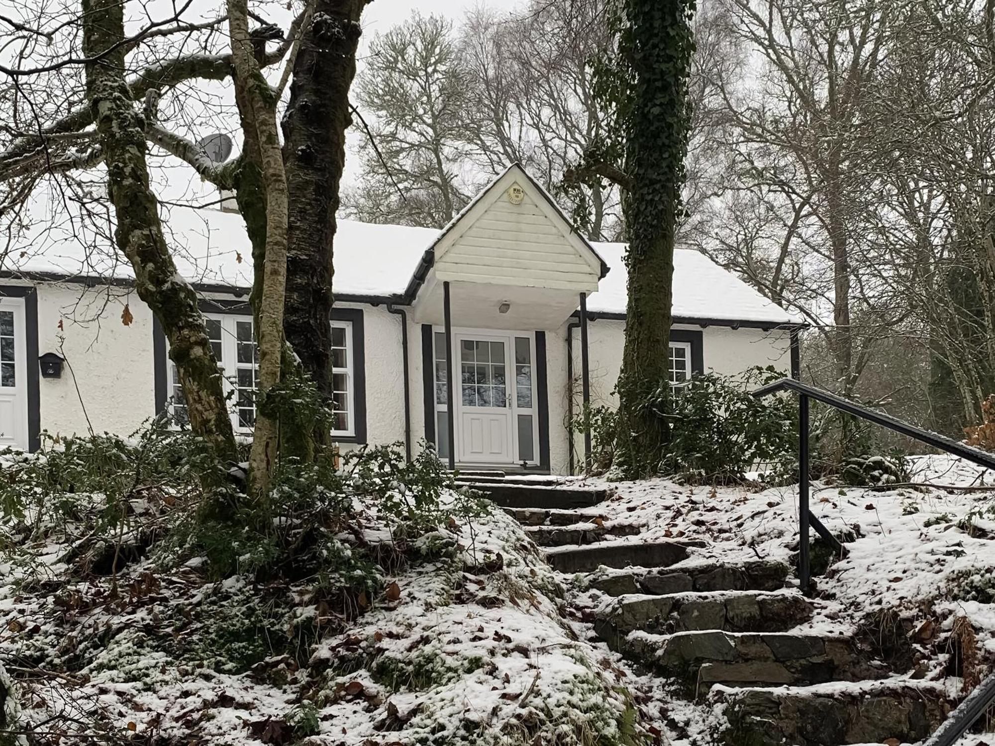 Ardross Villa Comrie Bagian luar foto